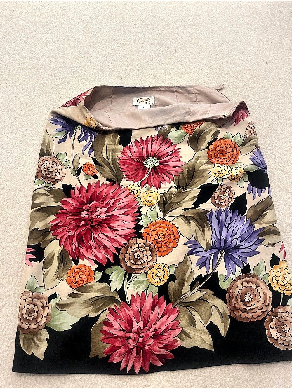 Talbots Silk Floral Mini Skirt in Black & Red